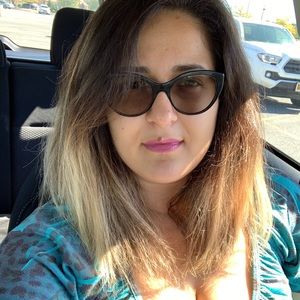 Meet your Posher, Sandra